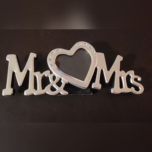 "Mr & Mrs" Wedding Photo Frame (Wallet size)